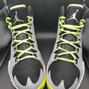 Size 8.5 - Jordan Melo M10 Metallic Silver Volt, 629876-045, Clean, No Box, 8/10